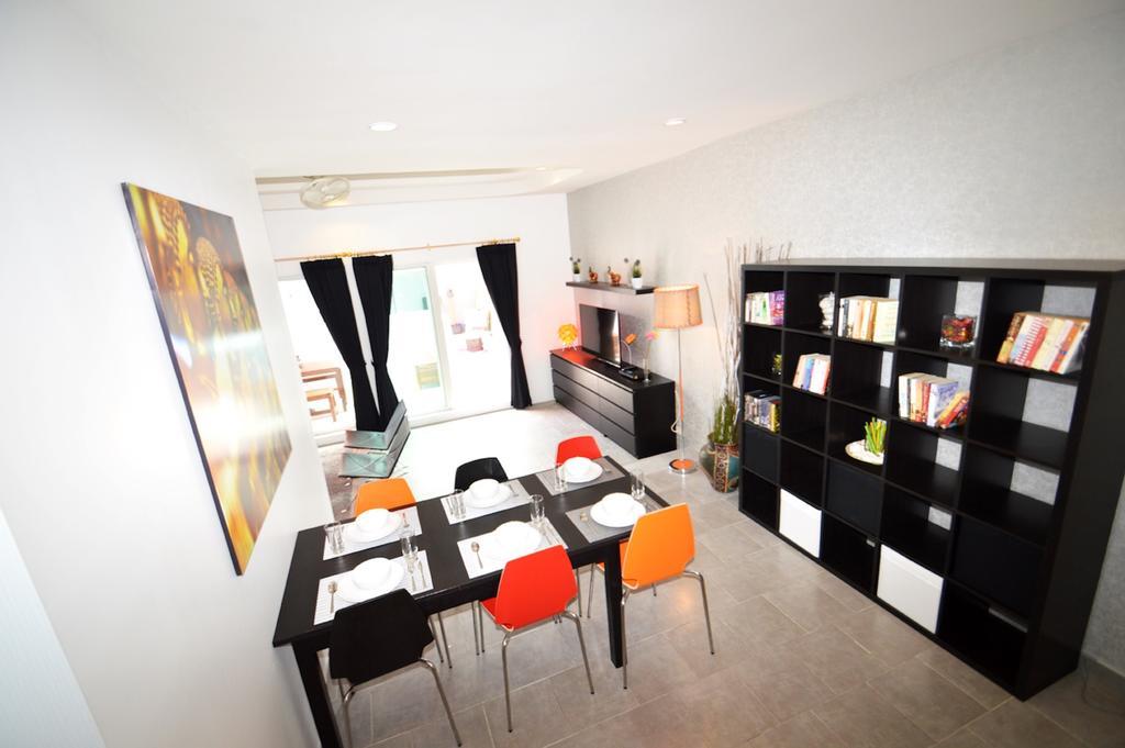 Ruamchok Ocean View Appartement Pattaya Buitenkant foto