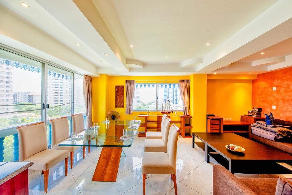 Ruamchok Ocean View Appartement Pattaya Buitenkant foto